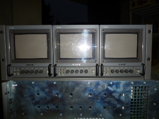 Monitor 6" crt portatile 220/12V (anche terna con rackmount)